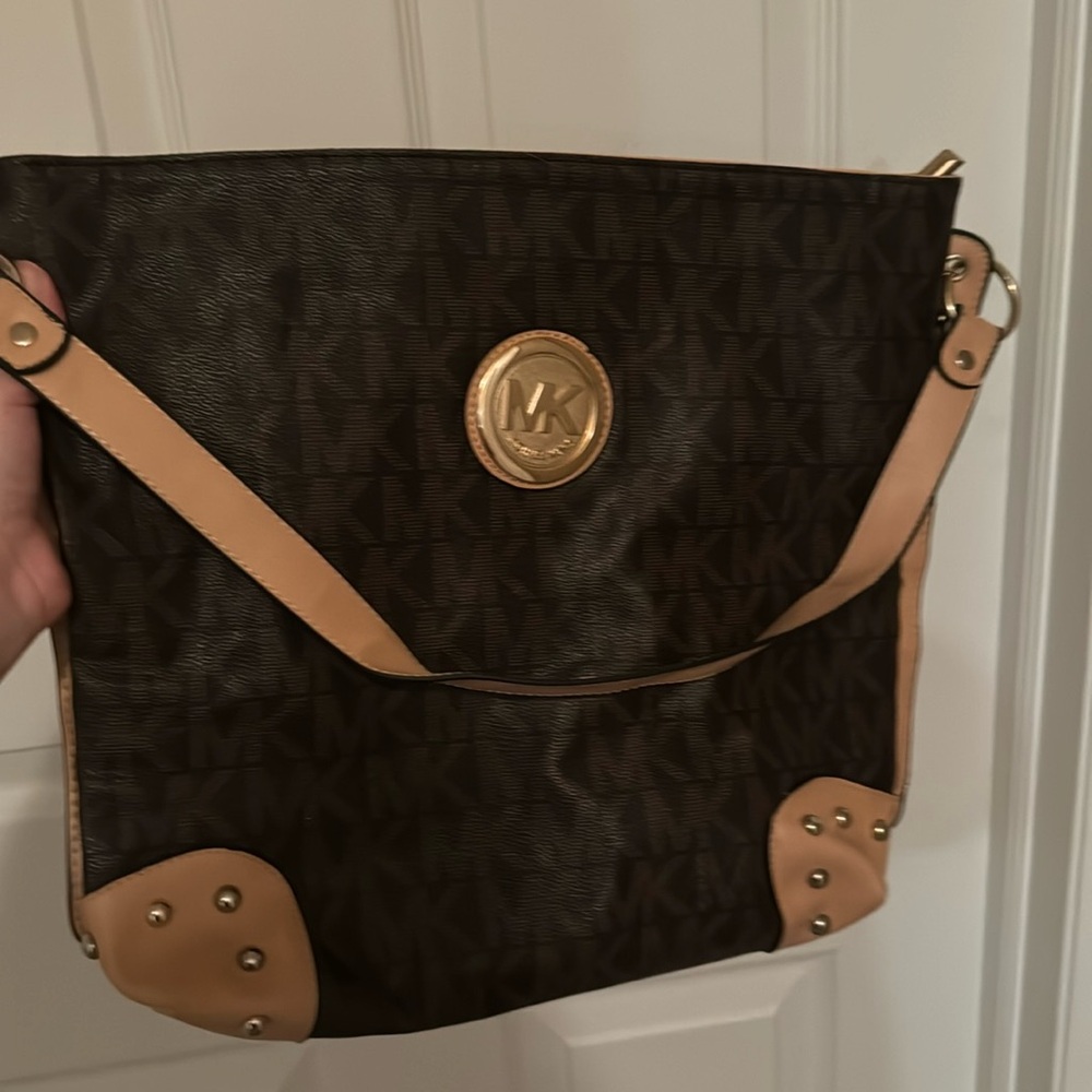 Micheal Kors bag